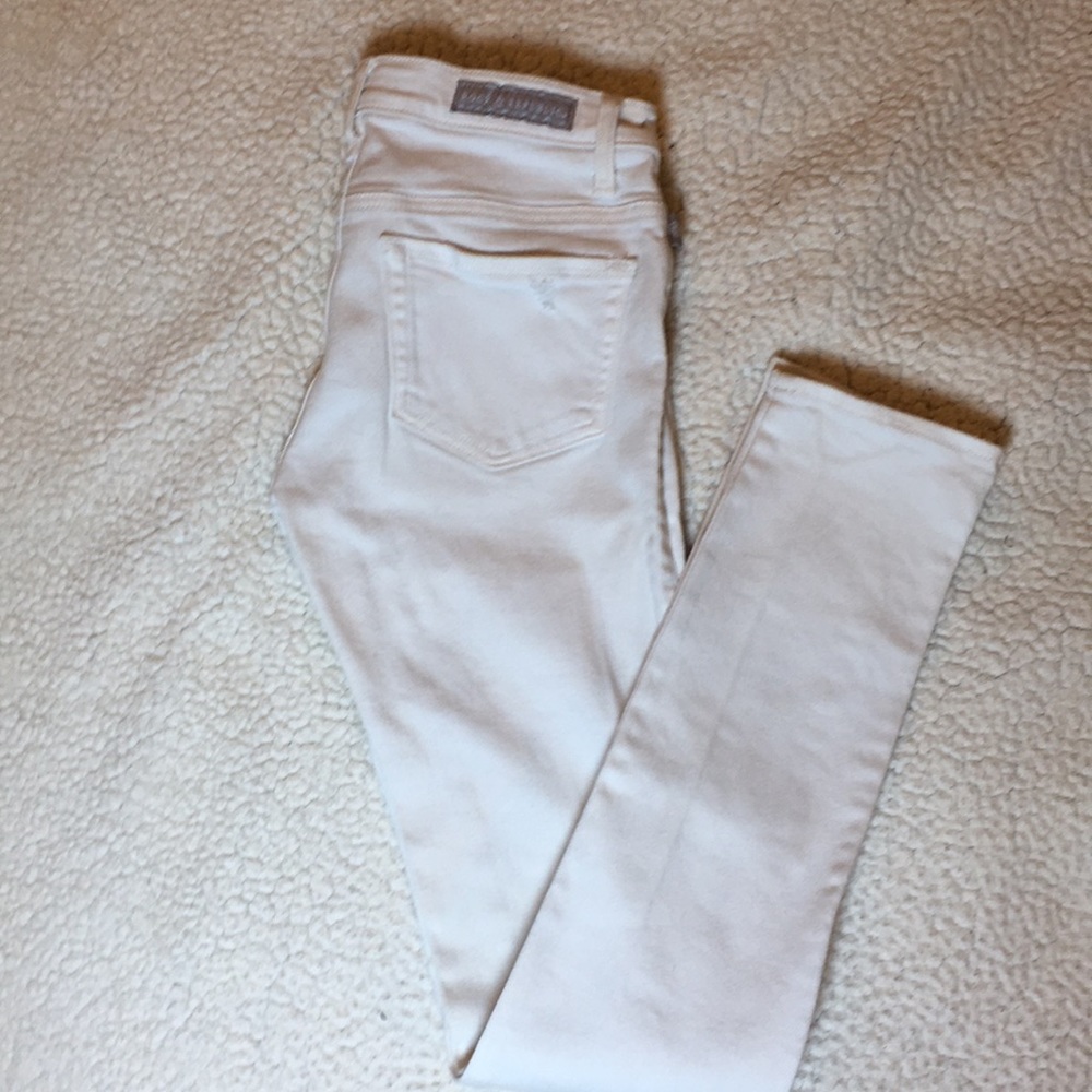 Rock and republic white jeans size 0
